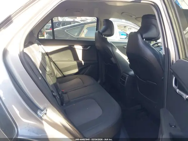 KNDCS3LF2R5196337 2024 KIA NIRO - Image 8