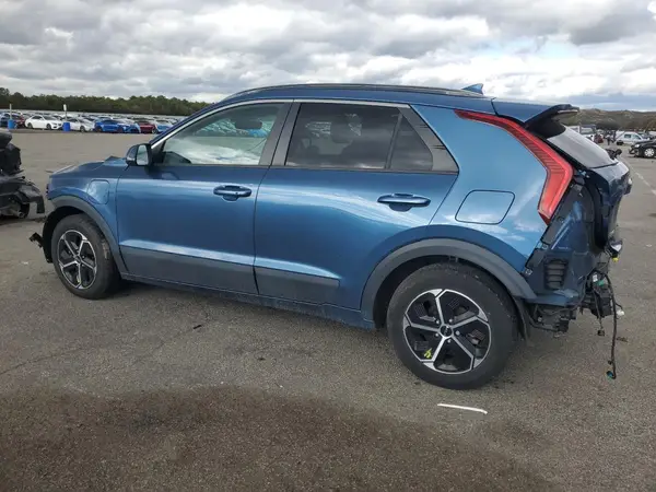 KNDCS3LF3P5055287 2023 KIA NIRO - Image 2