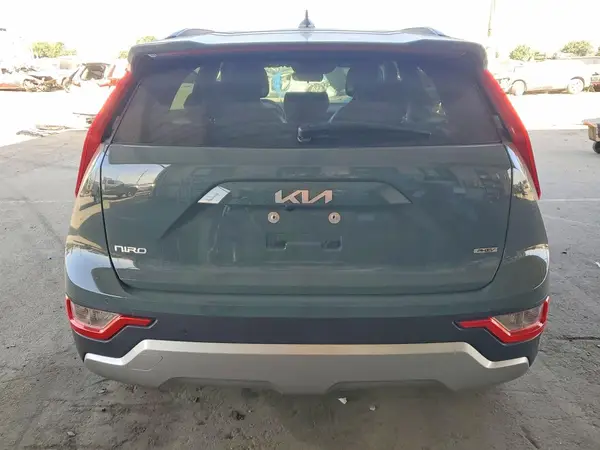 2023 KIA NIRO auction photo 6
