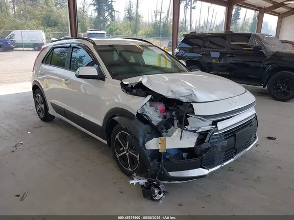 KNDCS3LF4R5179314 2024 KIA NIRO - Image 1