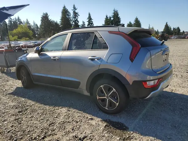 KNDCS3LF4S5307394 2025 KIA NIRO - Image 2