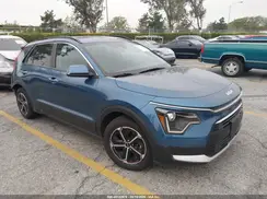 KNDCS3LF5P5063682 2023 KIA NIRO
