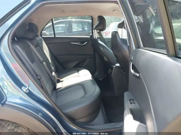 KNDCS3LF5P5097086 2023 KIA NIRO - Image 8