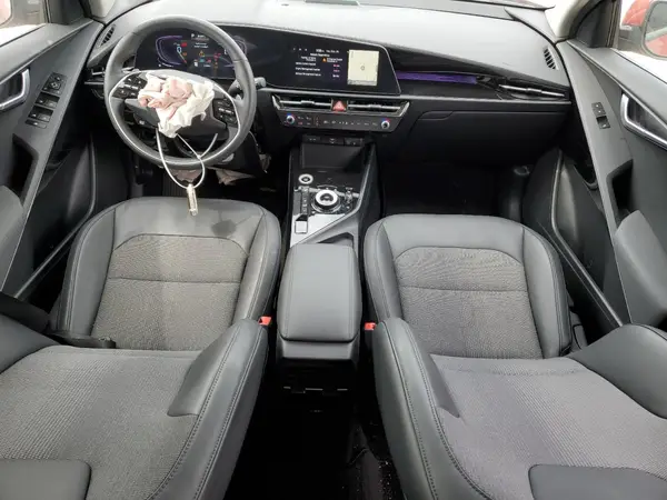 KNDCS3LF6P5066459 2023 KIA NIRO - Image 8