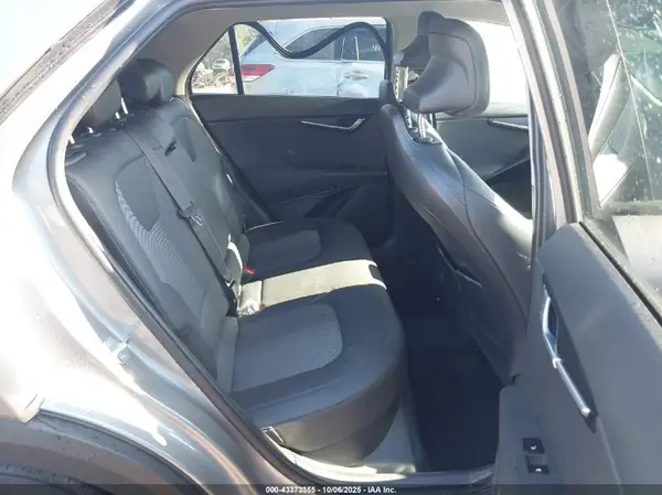 KNDCS3LF6R5142877 2024 KIA NIRO - Image 8