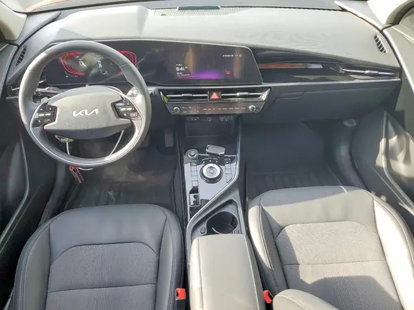 KNDCS3LF6R5171926 2024 KIA NIRO - Image 8