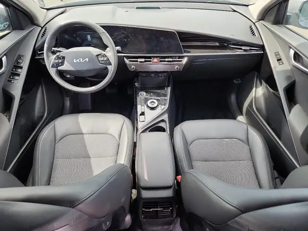 KNDCS3LF6S5257047 2025 KIA NIRO - Image 8