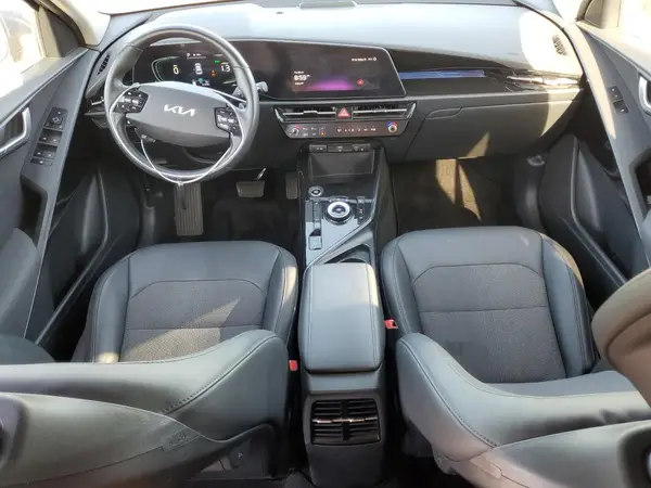 KNDCS3LF7R5127112 2024 KIA NIRO - Image 8