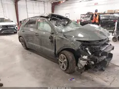 KNDCS3LF7S5297752 2025 KIA NIRO