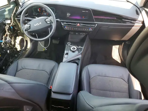 KNDCS3LF8P5056287 2023 KIA NIRO - Image 8