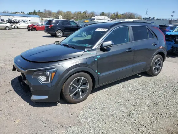 KNDCS3LF8R5138345 2024 KIA NIRO - Image 1