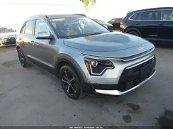 KNDCS3LF9S5238203 2025 KIA NIRO