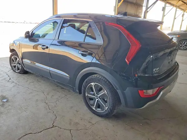 KNDCS3LFXP5054850 2023 KIA NIRO - Image 2