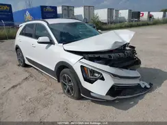 KNDCS3LFXR5177387 2024 KIA NIRO