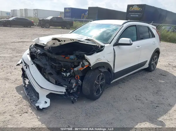 KNDCS3LFXR5177387 2024 KIA NIRO - Image 2