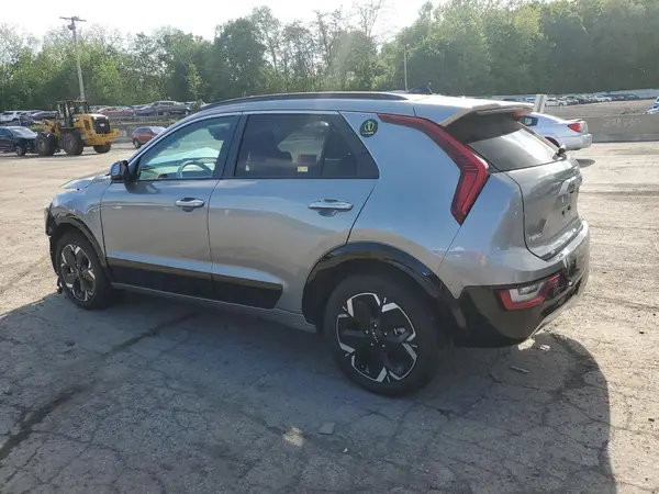 KNDCT3L10P5014469 2023 KIA NIRO - Image 2
