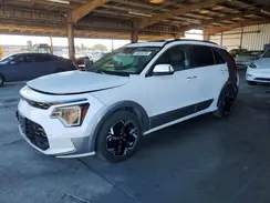 KNDCT3L11P5018255 2023 KIA NIRO
