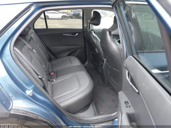 KNDCT3L11P5044919 2023 KIA NIRO - Image 8