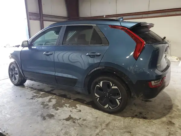 KNDCT3L11P5064202 2023 KIA NIRO - Image 2