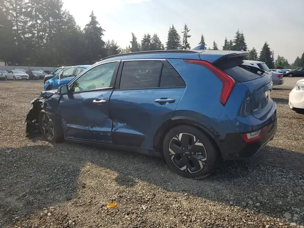 KNDCT3L12P5036912 2023 KIA NIRO - Image 2