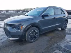 KNDCT3L12P5046694 2023 KIA NIRO