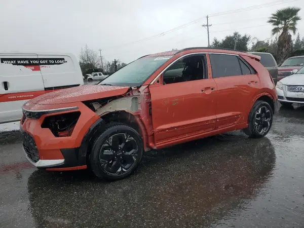 KNDCT3L13P5021223 2023 KIA NIRO - Image 1