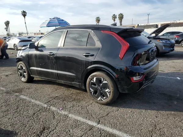 KNDCT3L13P5042153 2023 KIA NIRO - Image 2