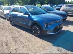 KNDCT3L13P5048454 2023 KIA NIRO