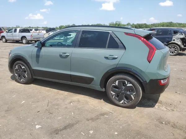 KNDCT3L13S5132525 2025 KIA NIRO - Image 2
