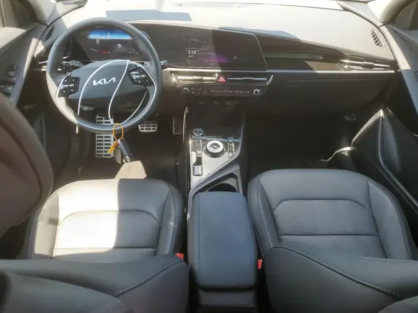 KNDCT3L13S5132525 2025 KIA NIRO - Image 8