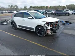 KNDCT3L14P5012997 2023 KIA NIRO