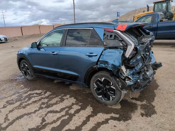 KNDCT3L14P5013020 2023 KIA NIRO - Image 2