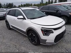 KNDCT3L14P5019982 2023 KIA NIRO