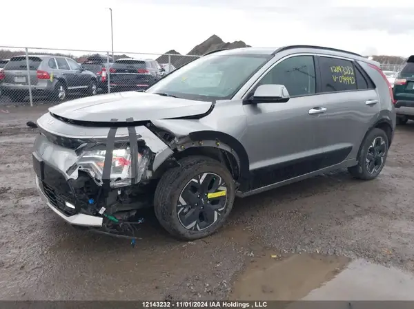 KNDCT3L14R5094992 2024 KIA NIRO - Image 2