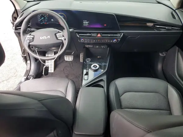 KNDCT3L14S5143002 2025 KIA NIRO - Image 8