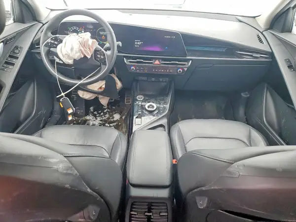 KNDCT3L15P5072013 2023 KIA NIRO - Image 8