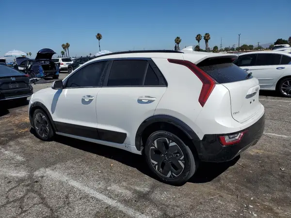 KNDCT3L15R5098081 2024 KIA NIRO - Image 2