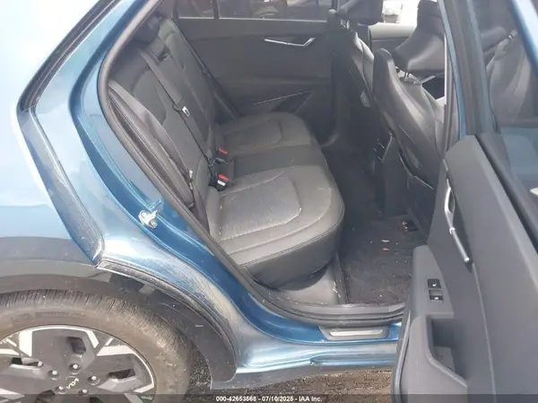 KNDCT3L15R5116983 2024 KIA NIRO - Image 8