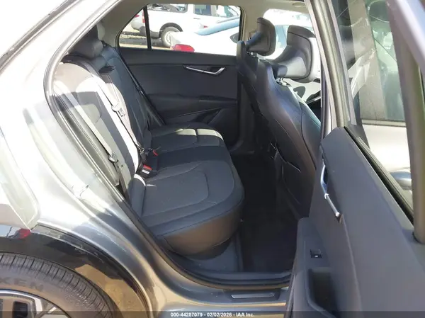 KNDCT3L15S5141016 2025 KIA NIRO - Image 8