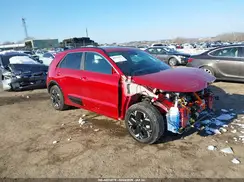 KNDCT3L16S5141168 2025 KIA NIRO