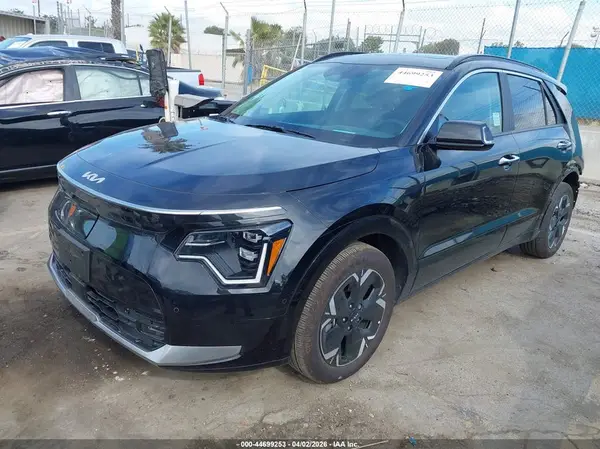KNDCT3L16S5144121 2025 KIA NIRO - Image 2