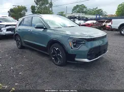 KNDCT3L17P5018213 2023 KIA NIRO