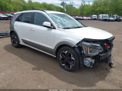 KNDCT3L17R5087244 2024 KIA NIRO