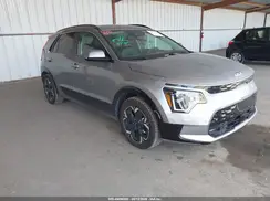 KNDCT3L18P5033125 2023 KIA NIRO