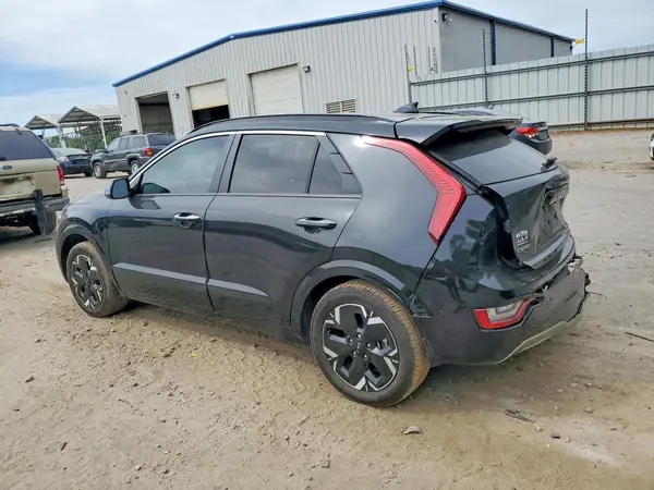 KNDCT3L18R5081744 2024 KIA NIRO - Image 2
