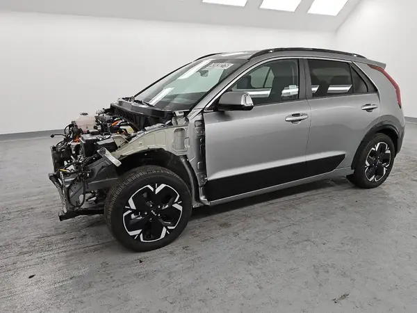 KNDCT3L1XR5082247 2024 KIA NIRO - Image 1