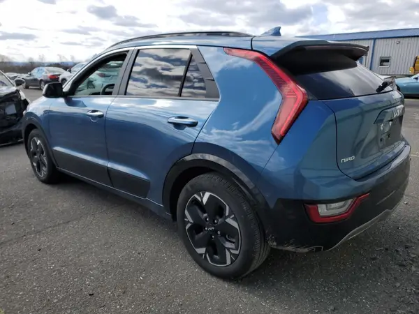 KNDCT3L1XR5087061 2024 KIA NIRO - Image 2