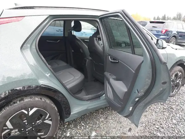 KNDCT3L1XR5095810 2024 KIA NIRO - Image 8