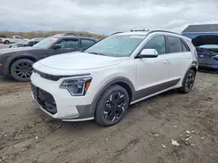 KNDCT3L1XS5143697 2025 KIA NIRO