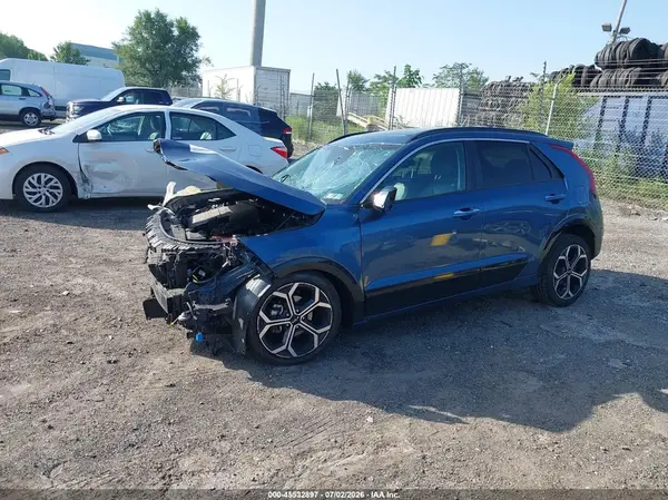 KNDCT3LE0P5047796 2023 KIA NIRO - Image 2